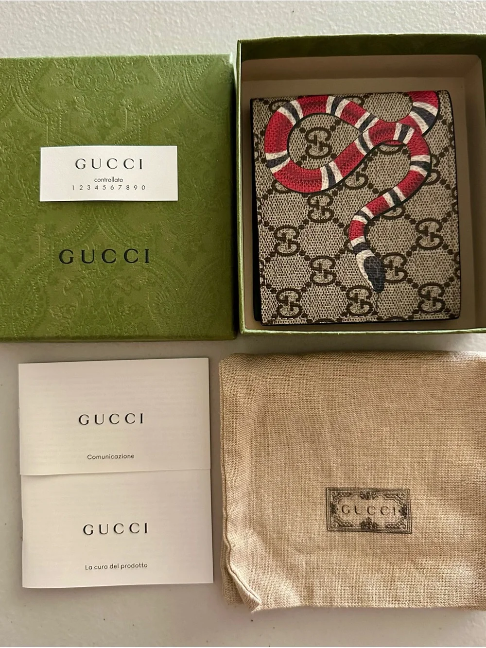 Gucci material canvas